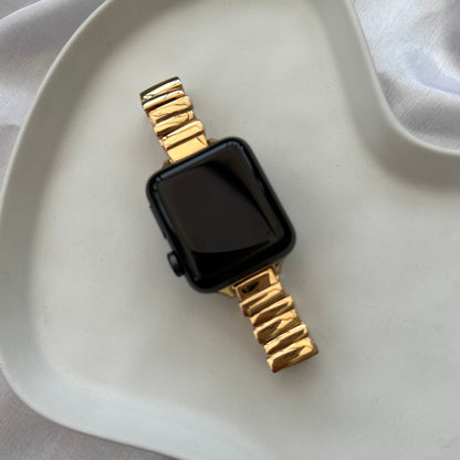 HOLLIE STAINLESS STEEL APPLE WATCH STRAP - GOLD