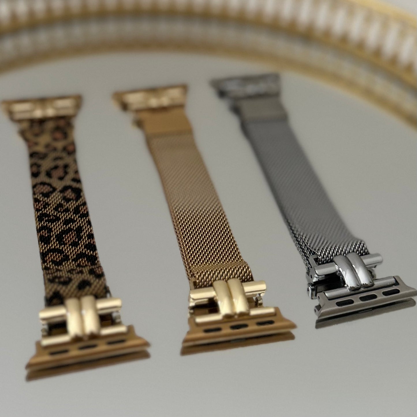 LILY STAINLESS STEEL APPLE WATCH STRAP - LEOPARD